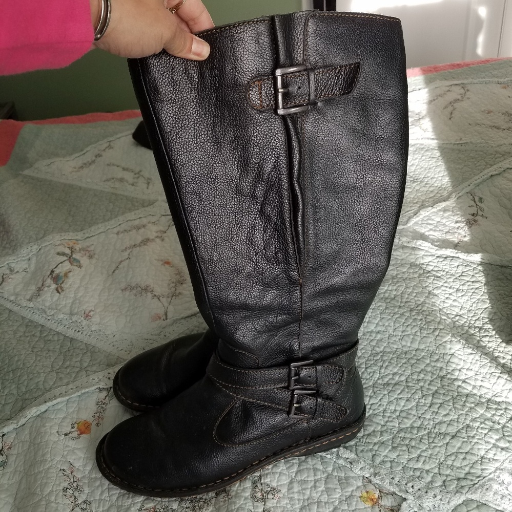 Leather boots